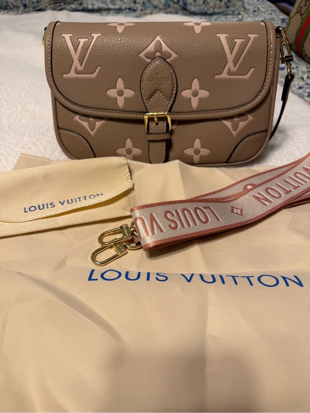 Louis Vuitton Taupe and Blush Monogram Crossbody Bag - Picture 5 of 7